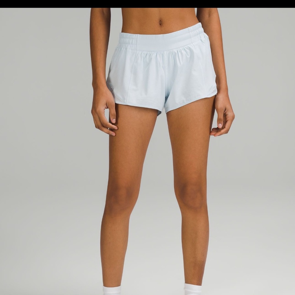 Lululemon hotty hot shorts lined